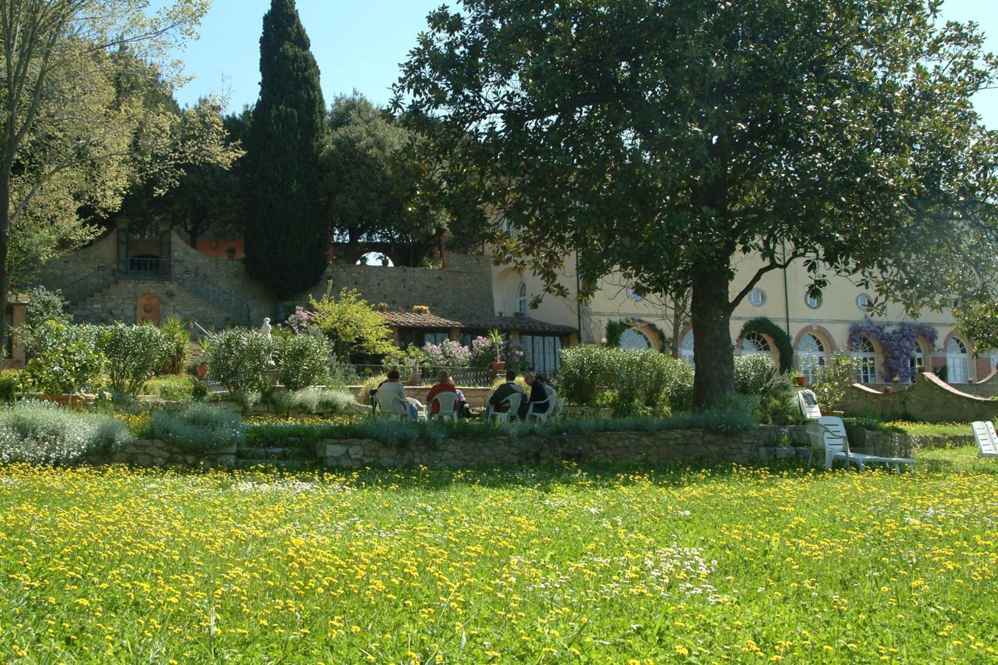 Villa Palagione Centro Interculturale Волтера Екстериор снимка